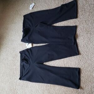 Old Navy active S lot of 2 black cropped crops capri black yoga pants legging